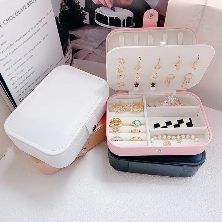 Graceful Nest Chic & Secure Travel Jewelry Box