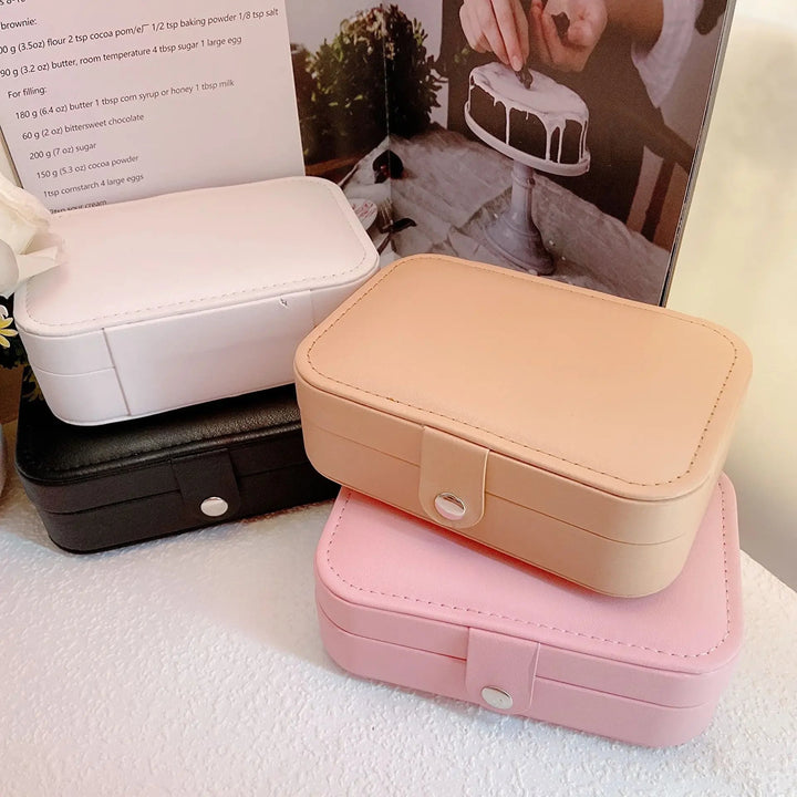 Graceful Nest Chic & Secure Travel Jewelry Box