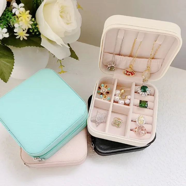 Graceful Nest Chic & Secure Travel Jewelry Box