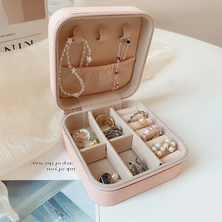 Graceful Nest M - Pink Chic & Secure Travel Jewelry Box